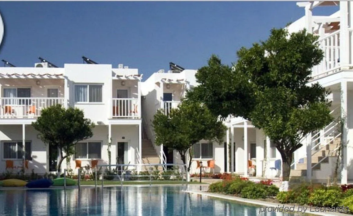 Hotel Gumusluk 3*,